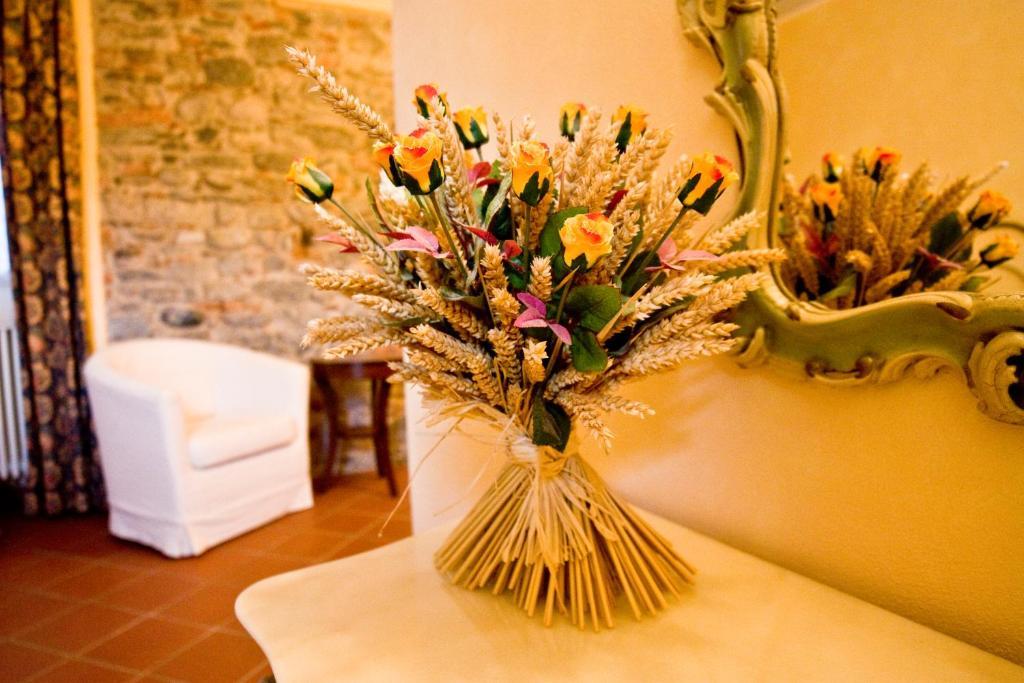 Locanda La Casetta Angera Zimmer foto