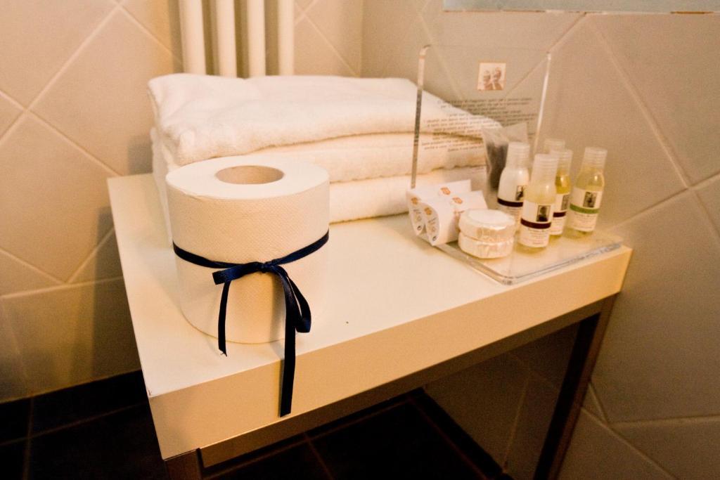 Locanda La Casetta Angera Zimmer foto